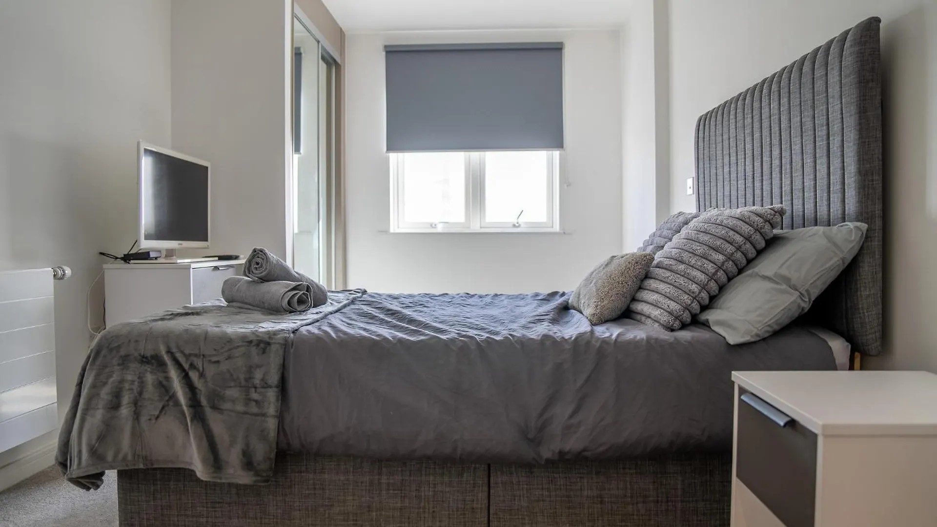 Luxora - Luxury 2 Bedroom Property 巴尔金